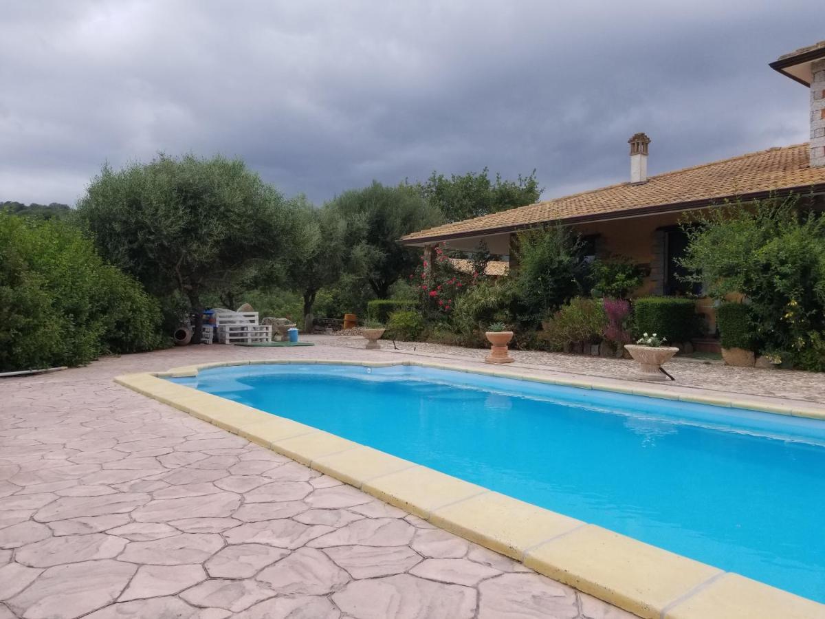 B&B Casa Vacanza Centro Sardegna Sorgono Номер фото